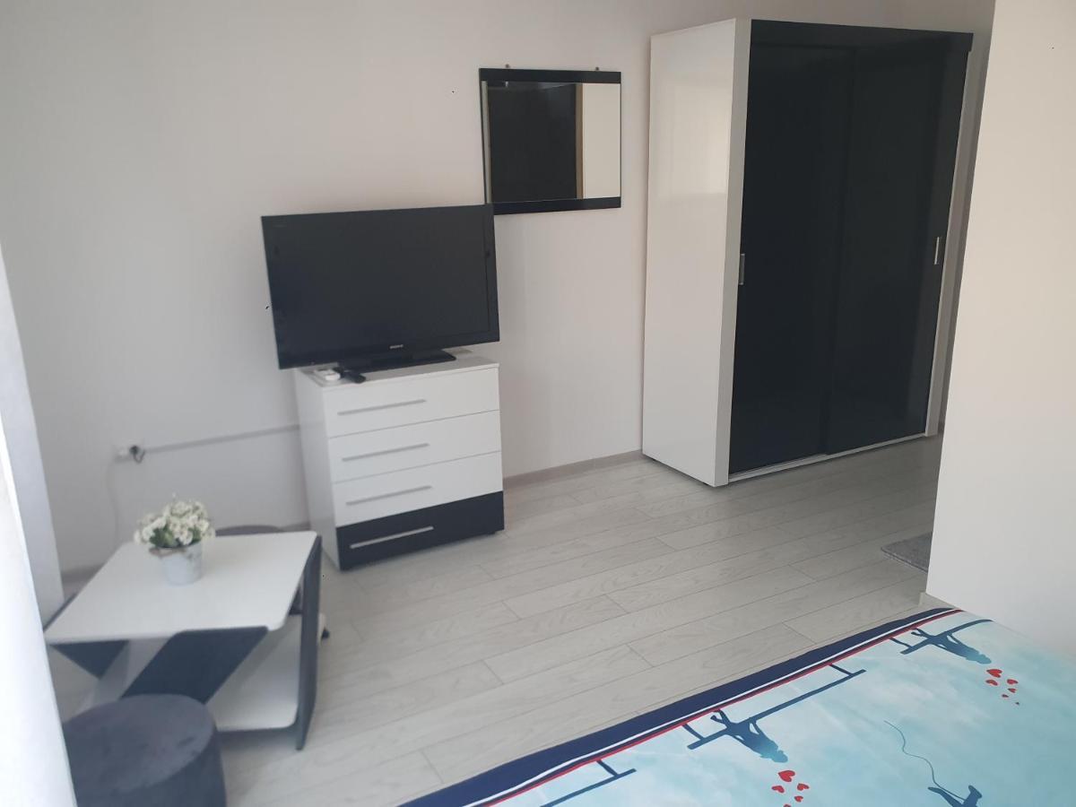 Apartmán Casa Simionov Băile Herculane Exteriér fotografie