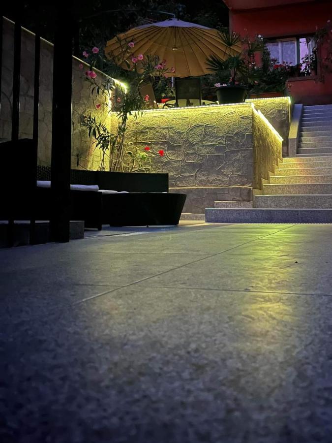 Apartmán Casa Simionov Băile Herculane Exteriér fotografie